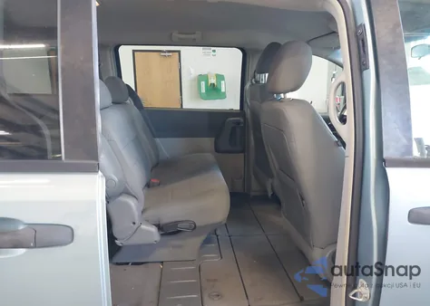 2008 Chrysler Town & Country Lx from USA, damaged, VIN 2A8HR44H28R817996